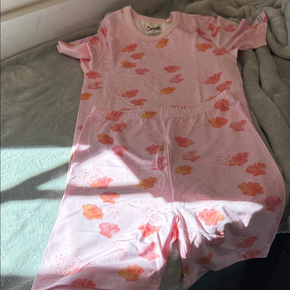 Coccoli Kids Pajama Set in Pink with Orange Floral Pattern